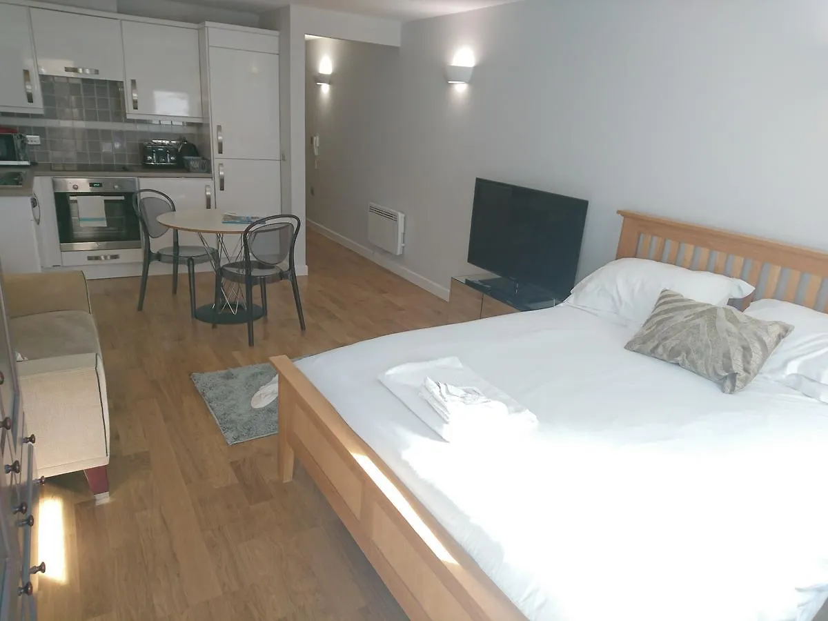 Lux Living Apartments - Roman House  Cambridge (Cambridgeshire)