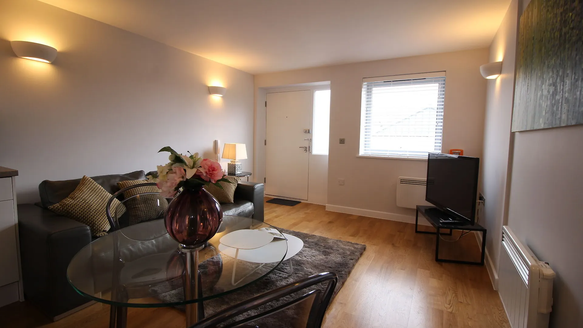 Lux Living Apartments - Roman House 0*, Cambridge (Cambridgeshire) United Kingdom